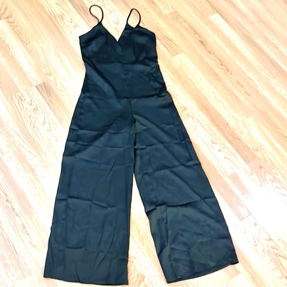 Sage the Label, Black Satin V-Neck, Wide-Leg Jumpsuit, So Versatile,EUC, Size XS - Picture 2 of 15